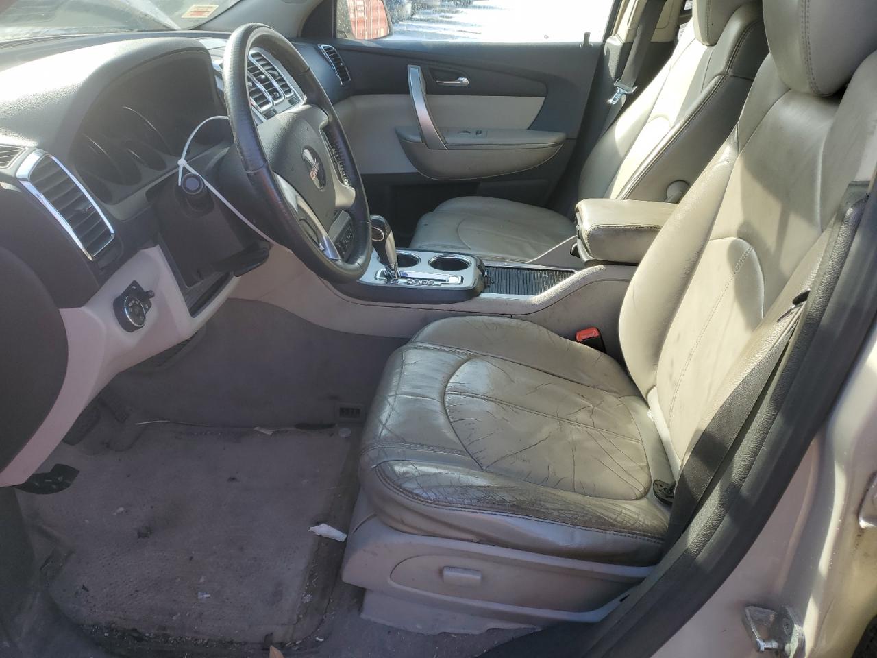 2008 GMC Acadia - Image 7