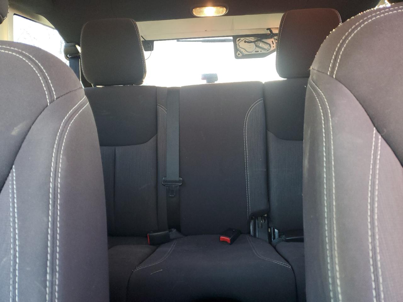 2014 Jeep Wrangler - Image 10