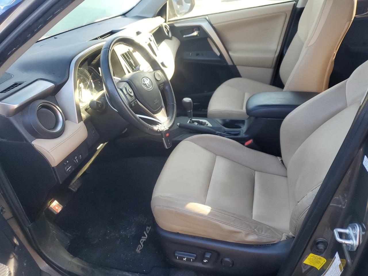 2013 Toyota RAV 4 - Image 7
