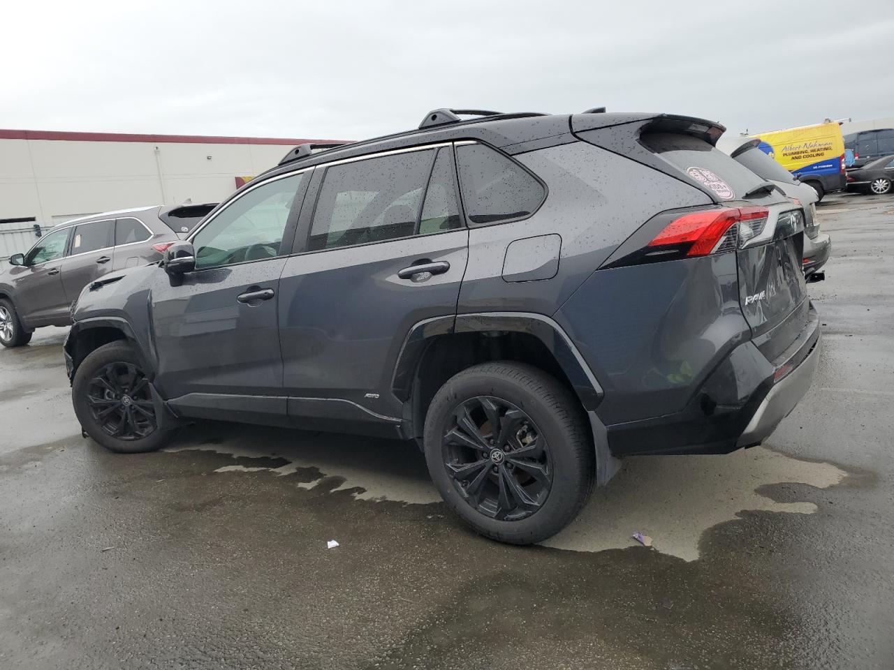 2024 Toyota RAV 4 - Image 2