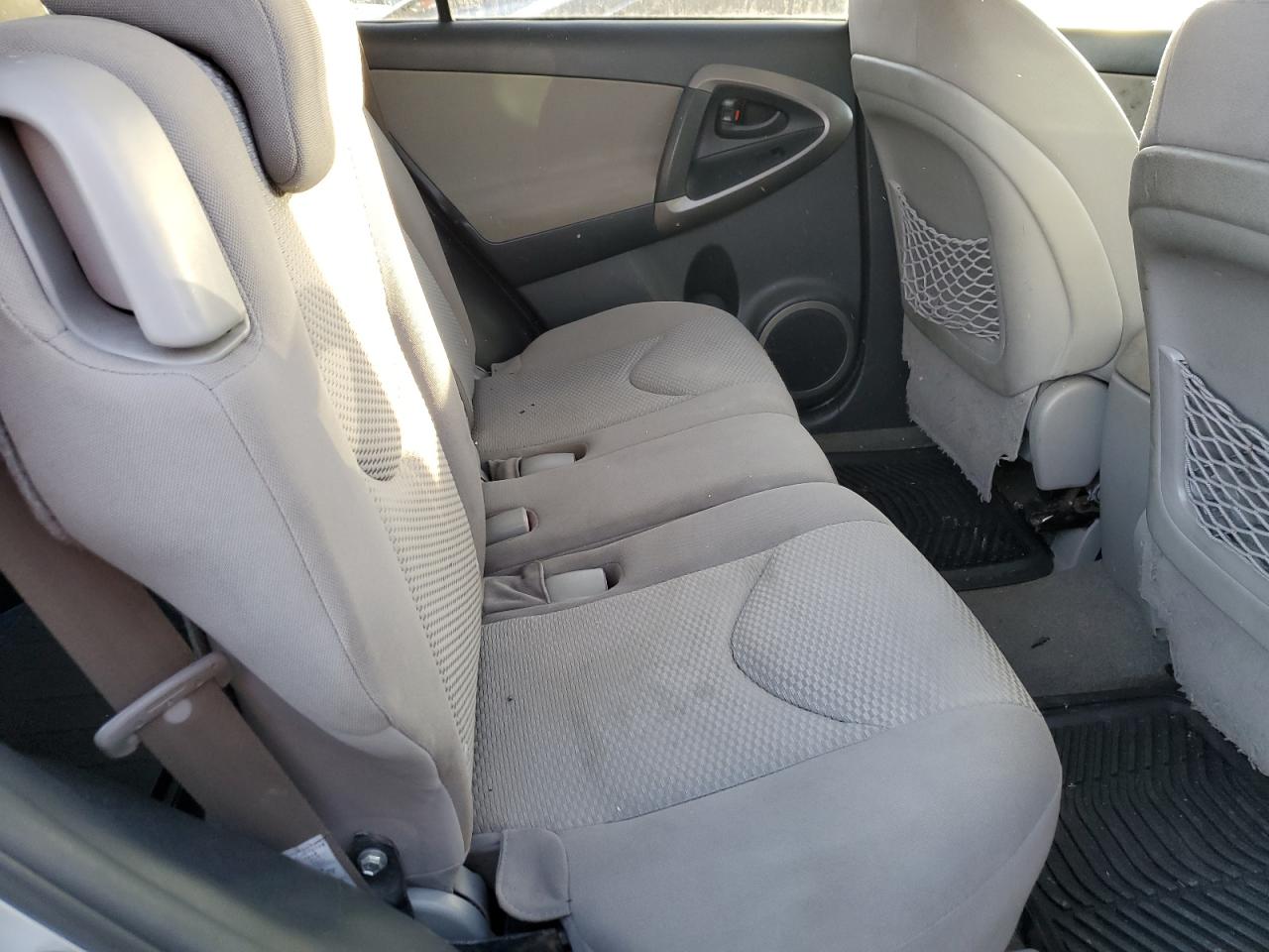 2008 Toyota RAV 4 - Image 10