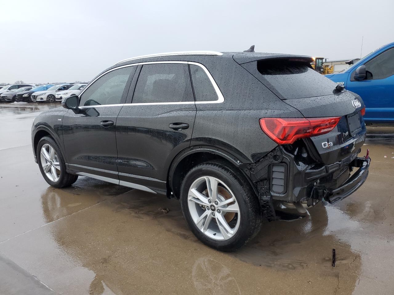 2024 Audi Q3 - Image 2