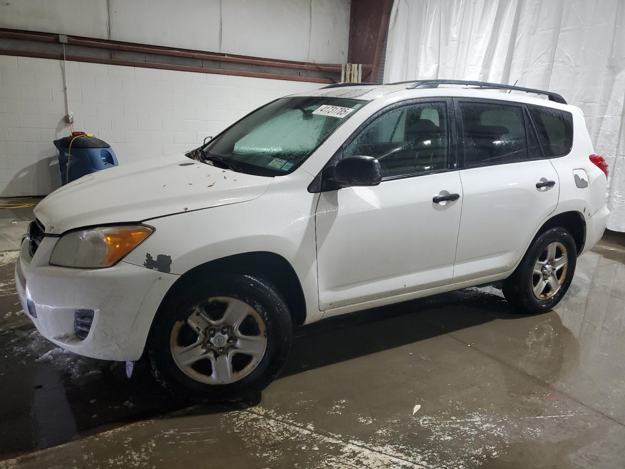 2010 Toyota RAV 4 - Image 1