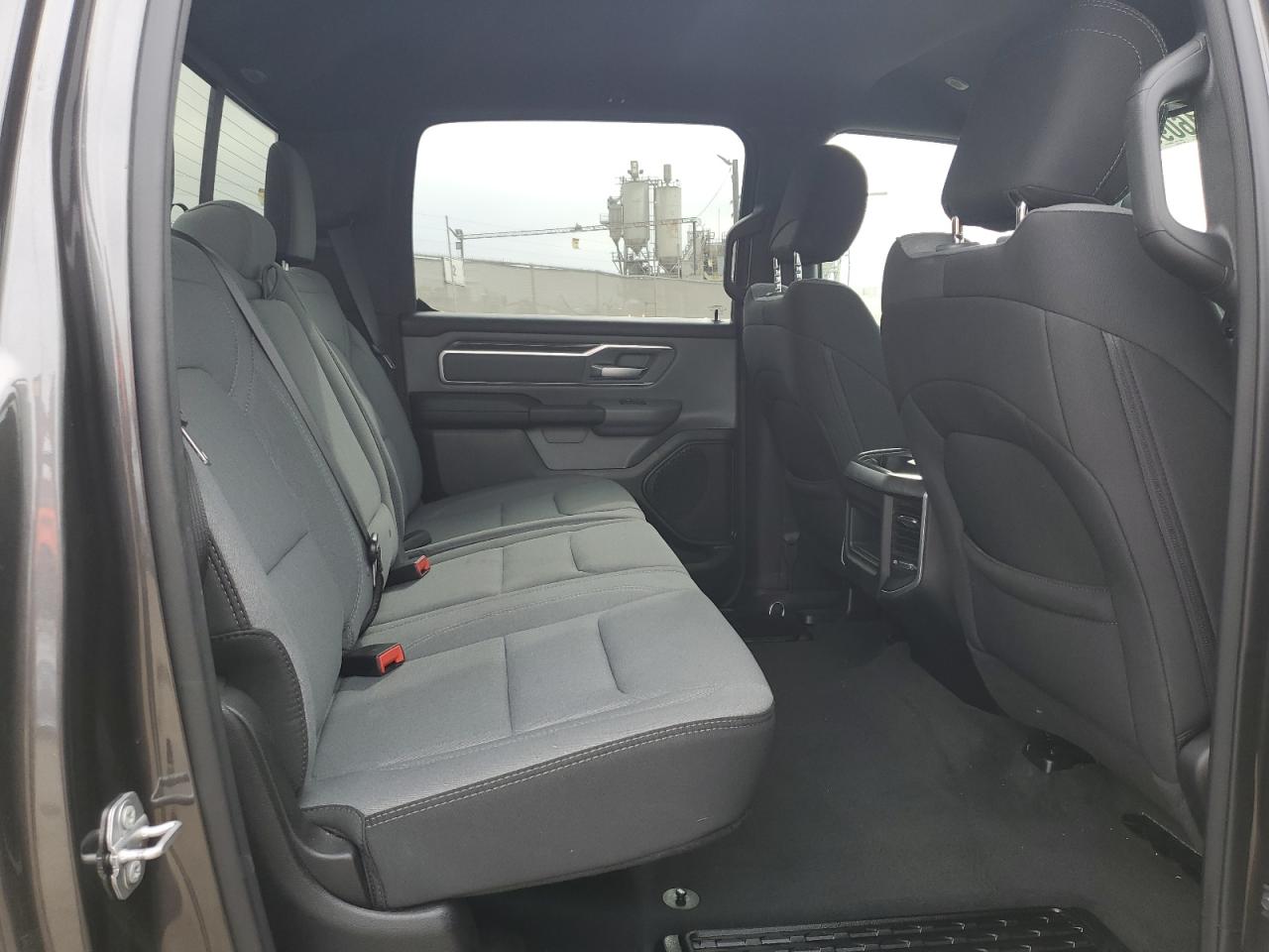 2021 RAM 1500 - Image 10