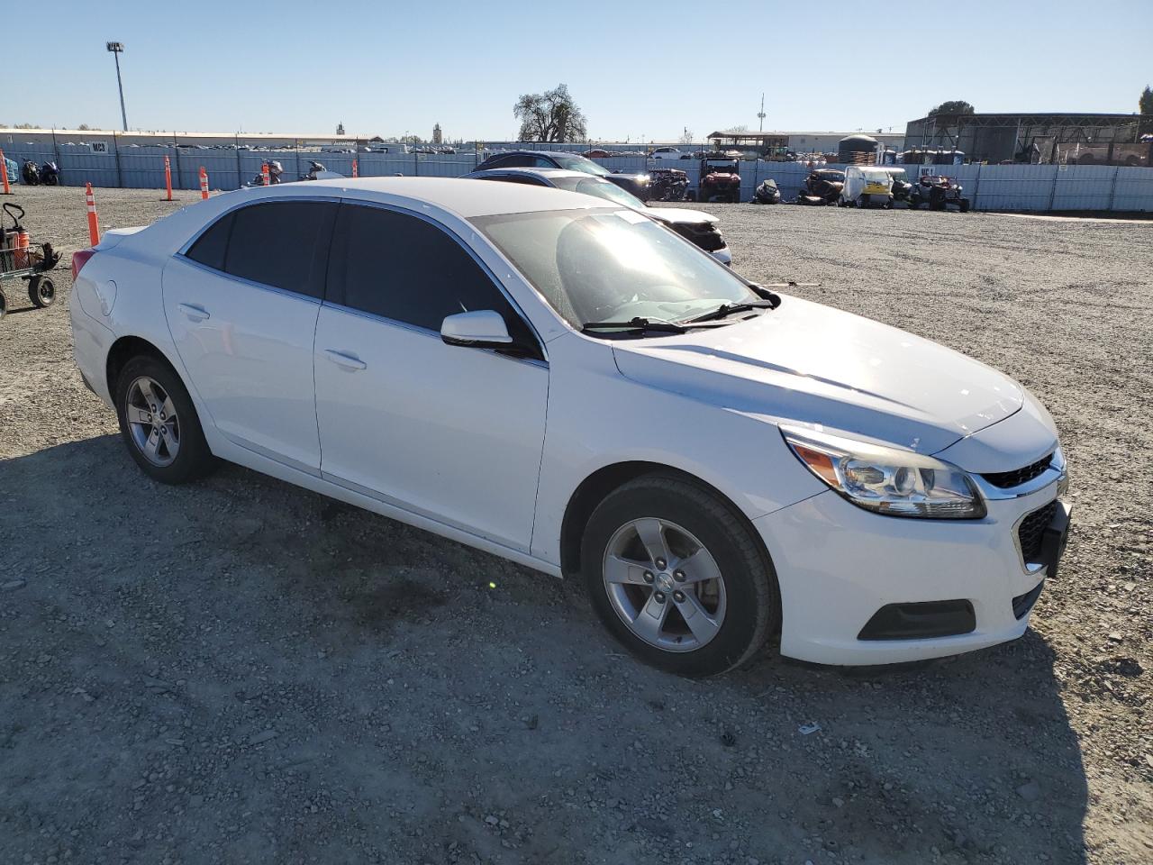 2016 Chevrolet Malibu - Image 4