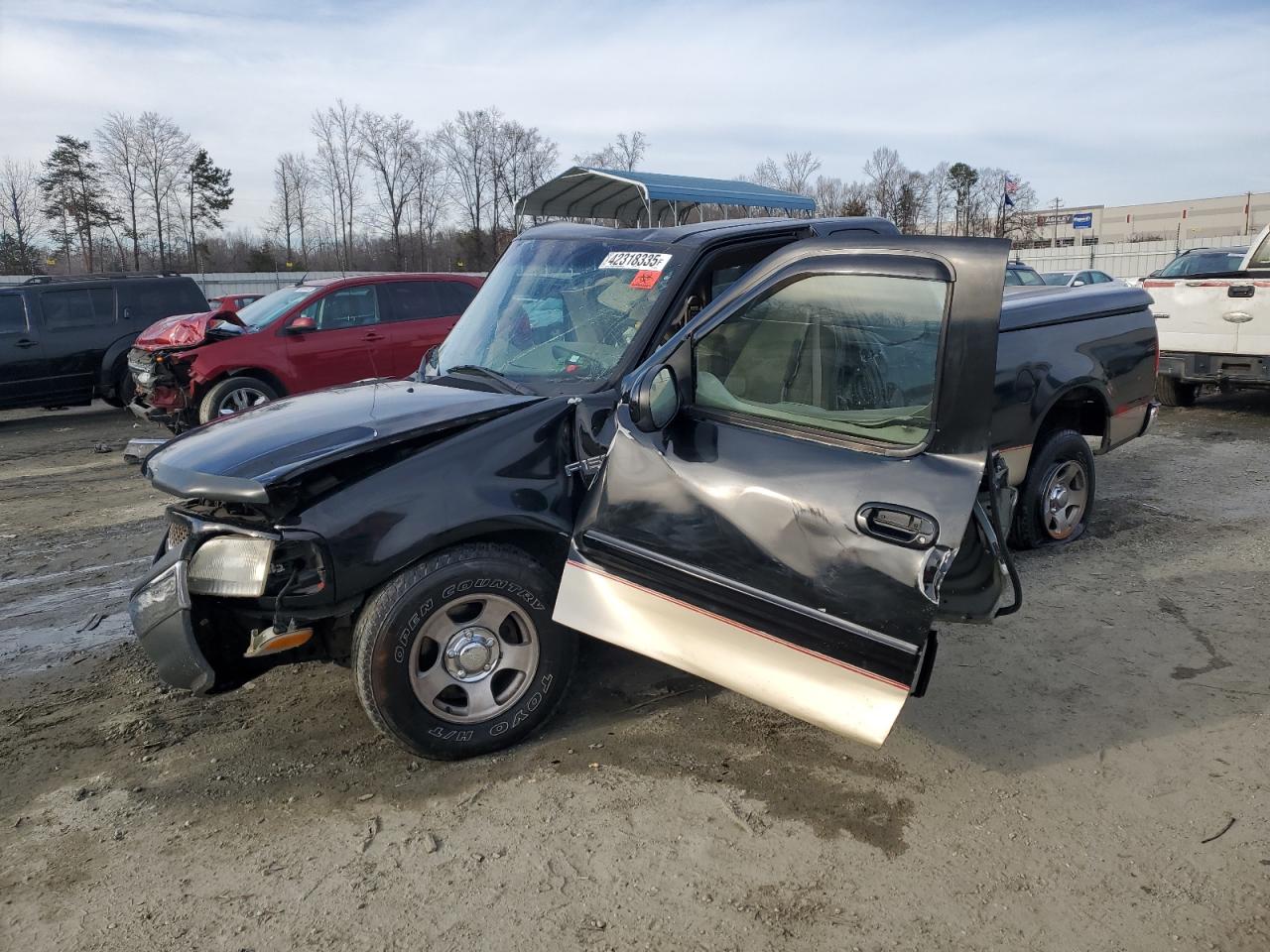 2000 Ford F150  zu verkaufen in Spartanburg, SC - Front End