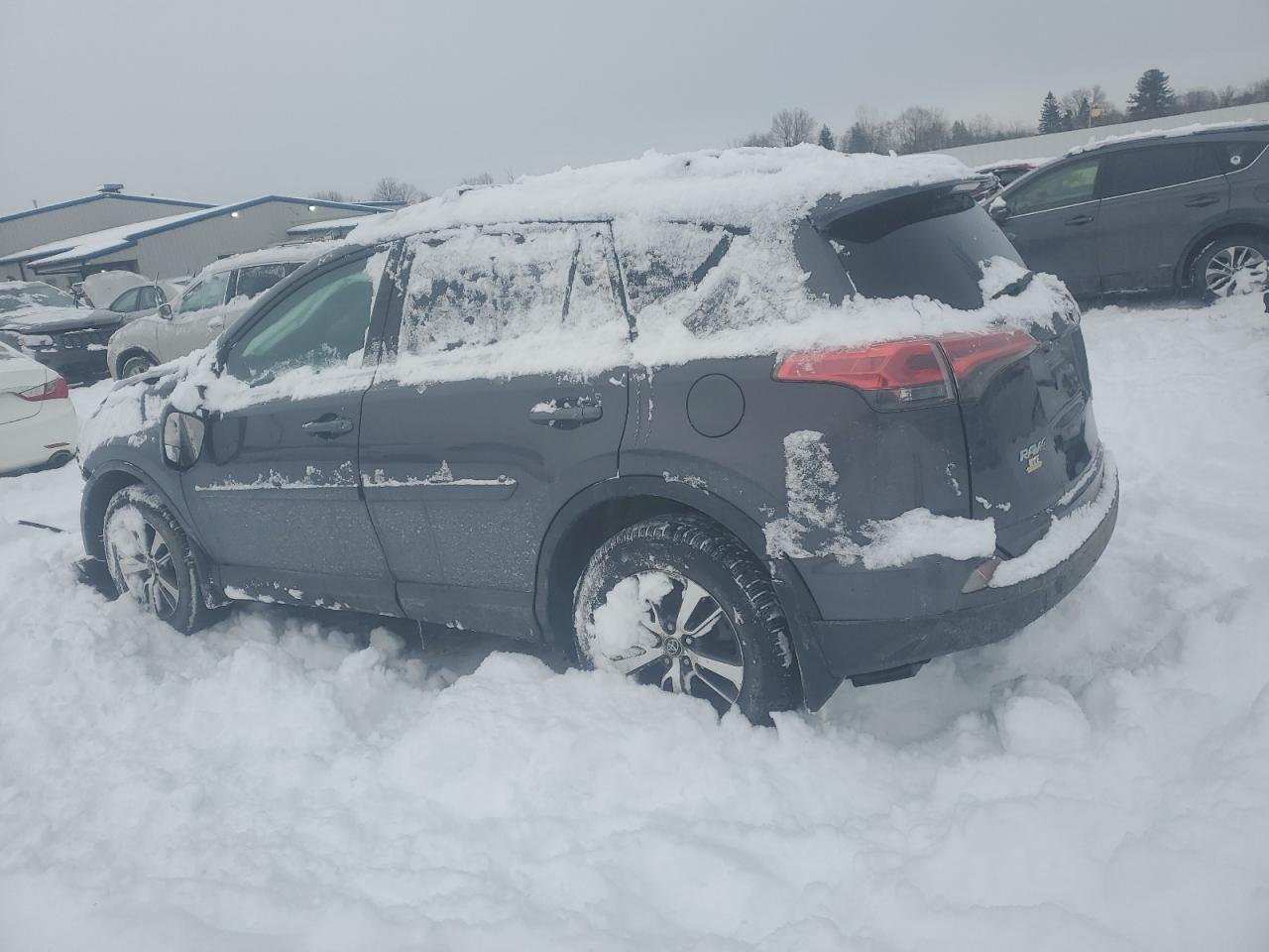 2016 Toyota RAV 4 - Image 2