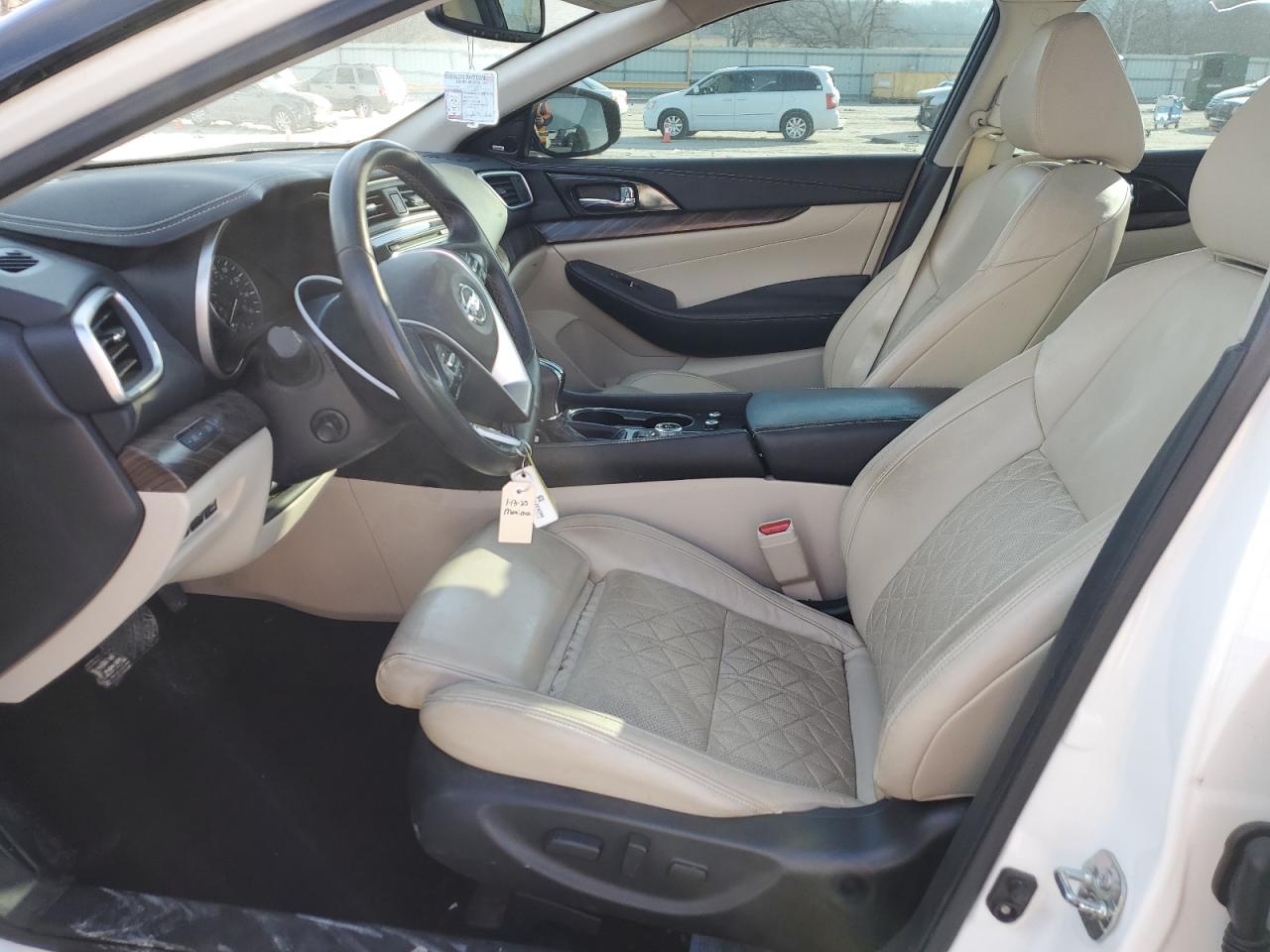 2018 Nissan Maxima - Image 7