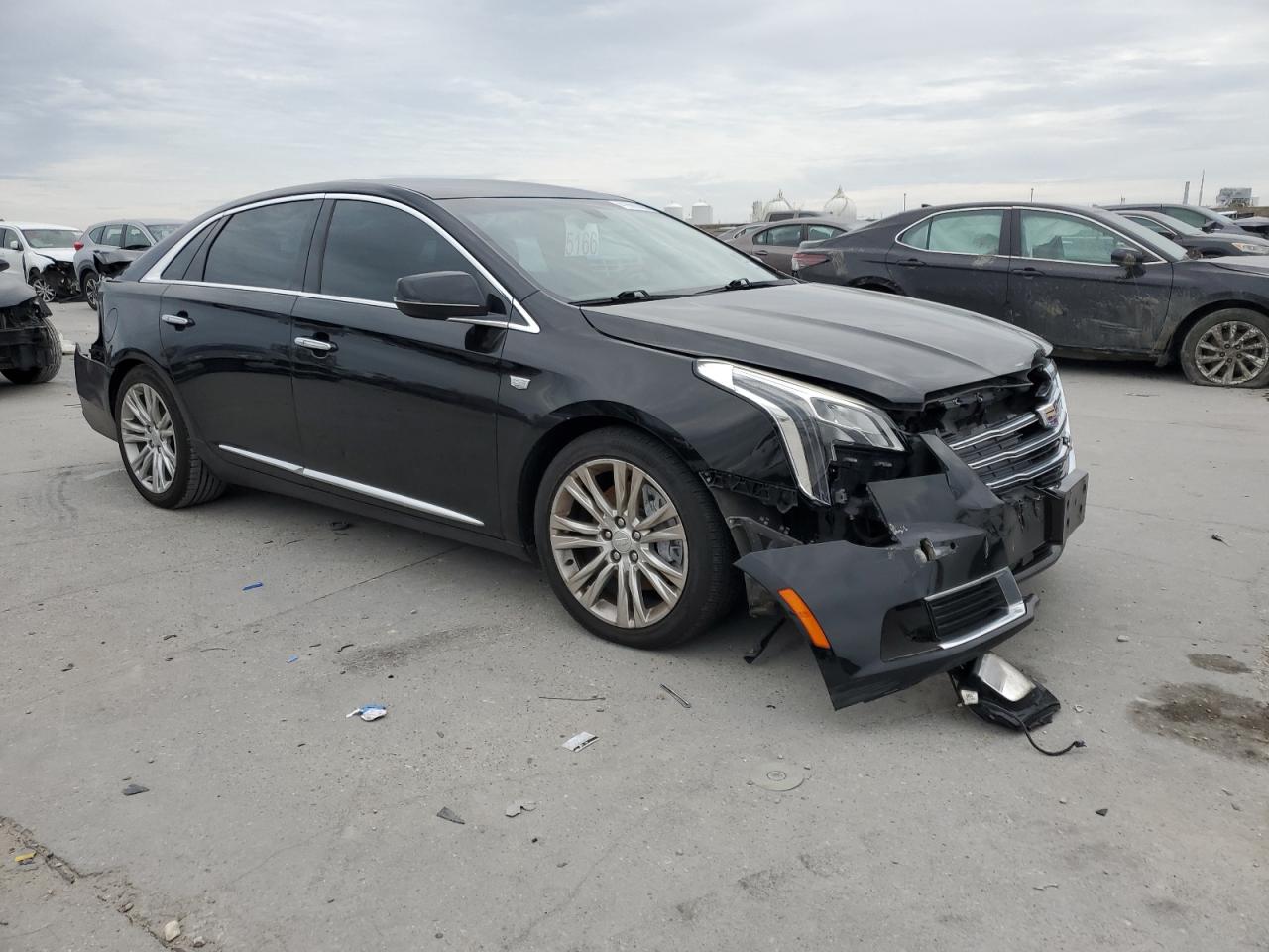 2018 Cadillac XTS - Image 4