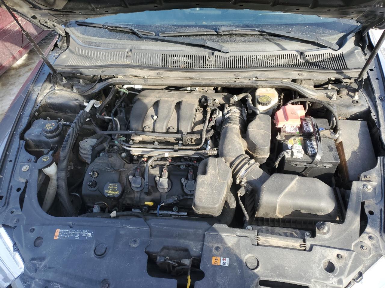 2013 Ford Taurus - Image 11