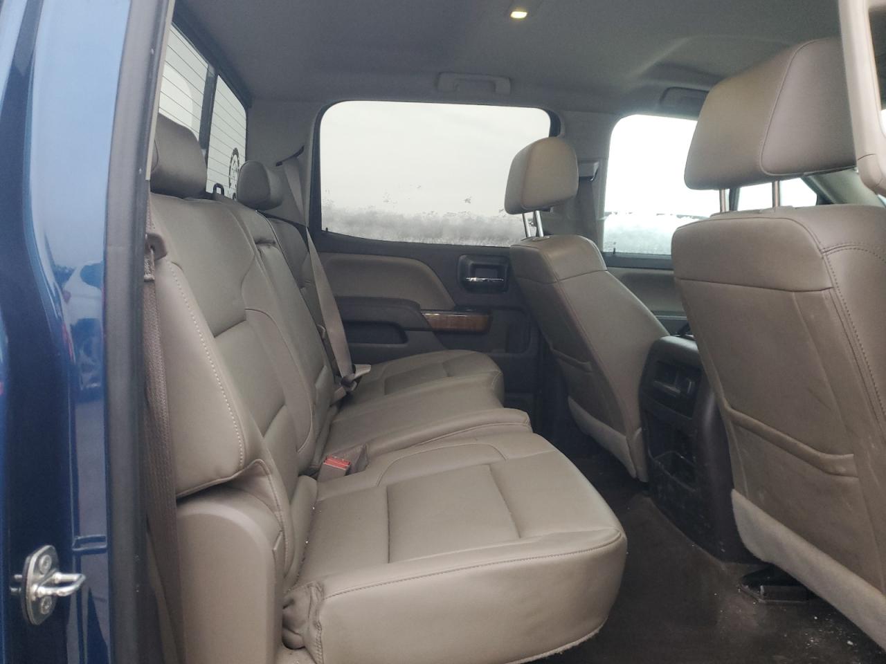 2016 GMC Sierra - Image 10