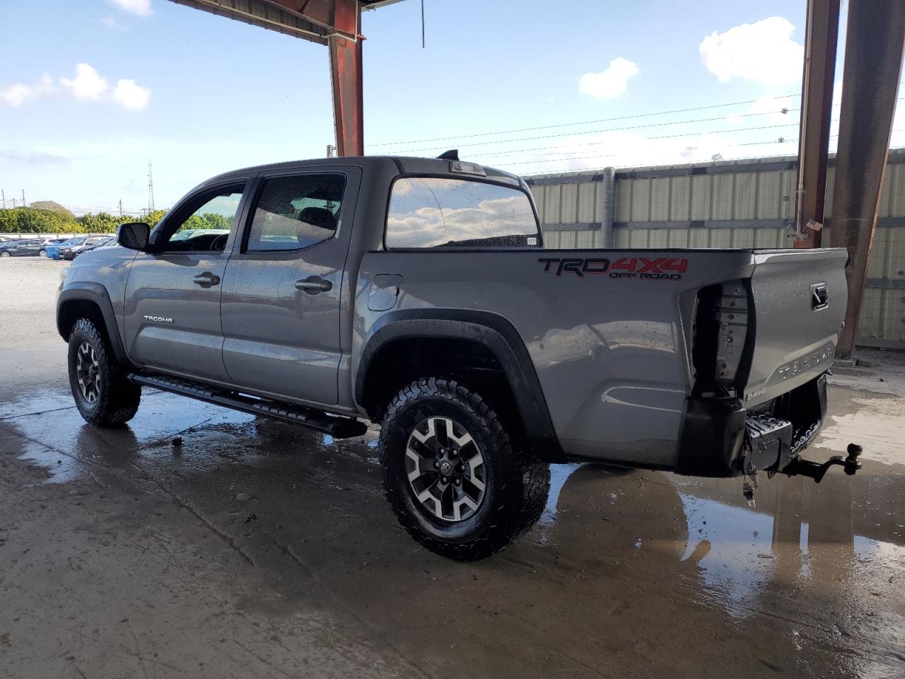 2019 Toyota Tacoma - Image 2