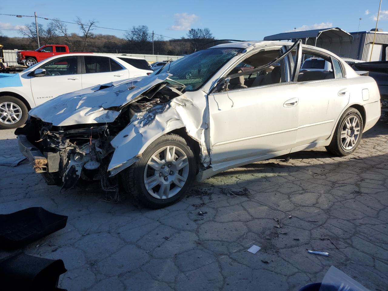 2005 Nissan Altima - Image 1