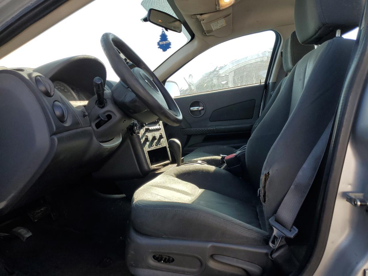 2004 Pontiac Grand Prix - Image 7