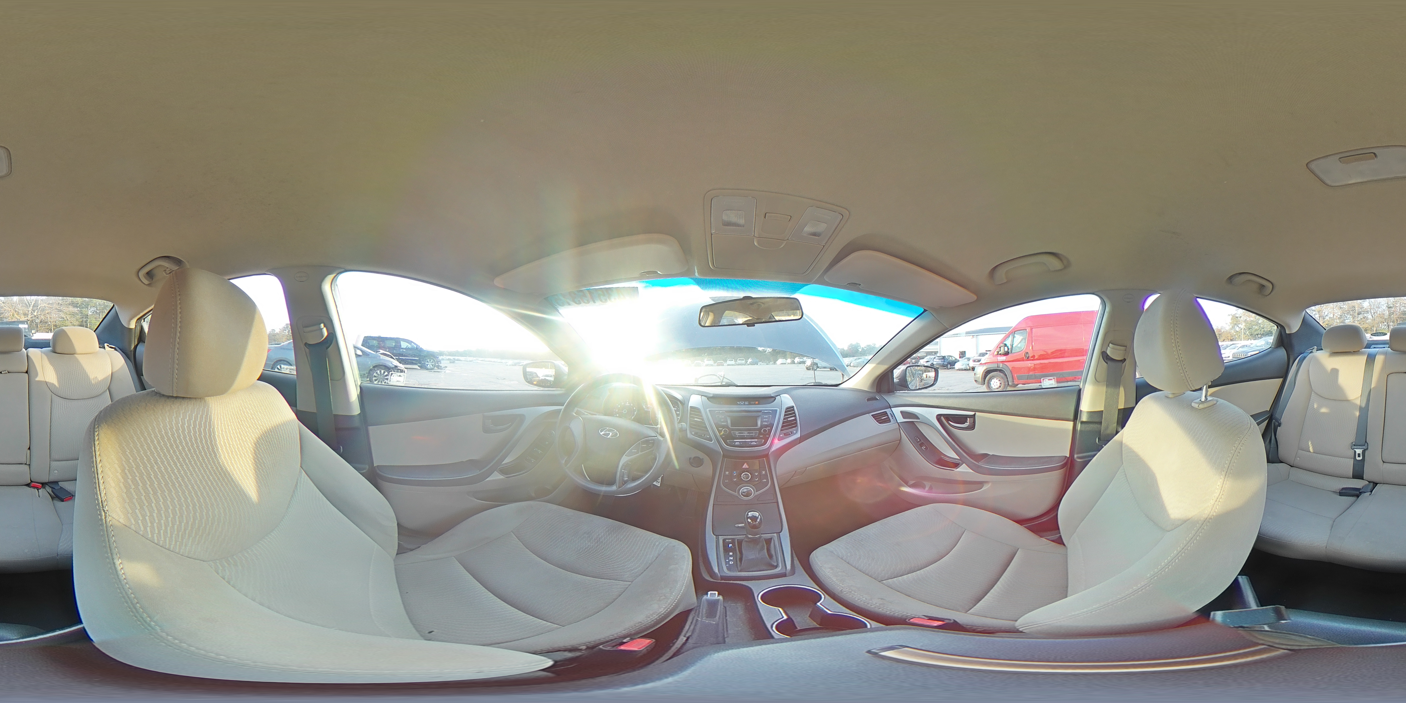 2016 Hyundai Elantra - Image 14