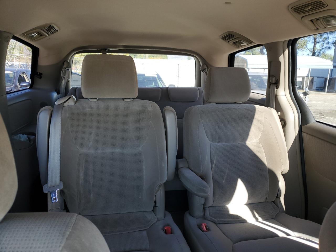 2004 Toyota Sienna Ce VIN: 5TDZA23C14S034330 Lot: 87509455