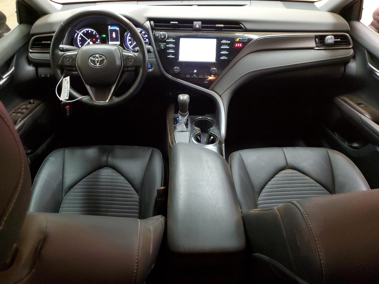 2019 Toyota Camry - Image 8