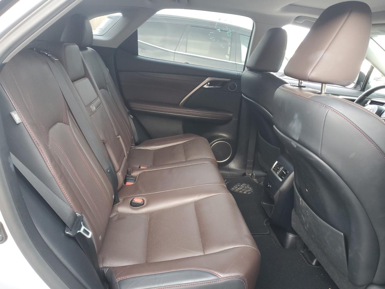 2017 Lexus RX - Image 11