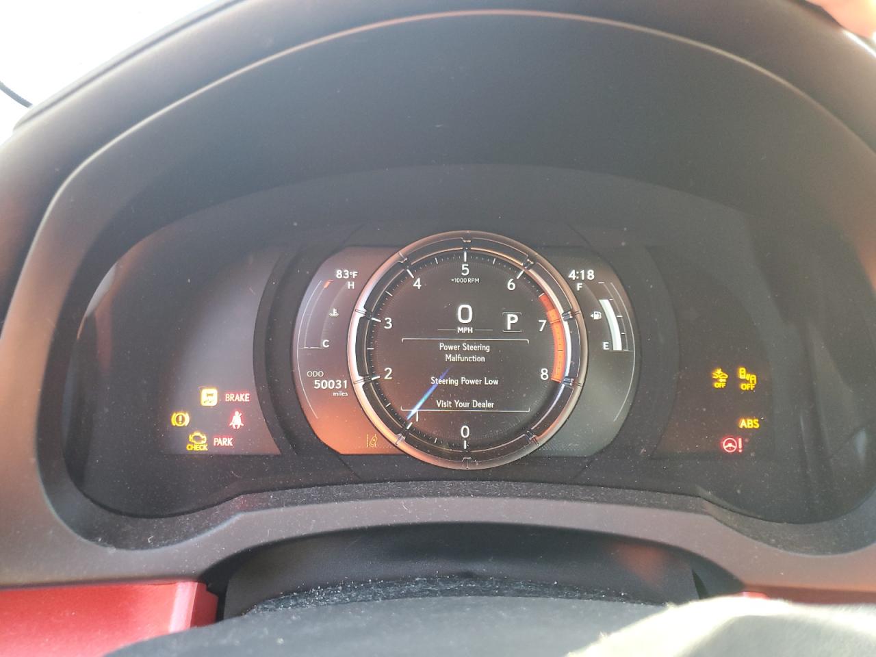 2021 Lexus IS - Image 9