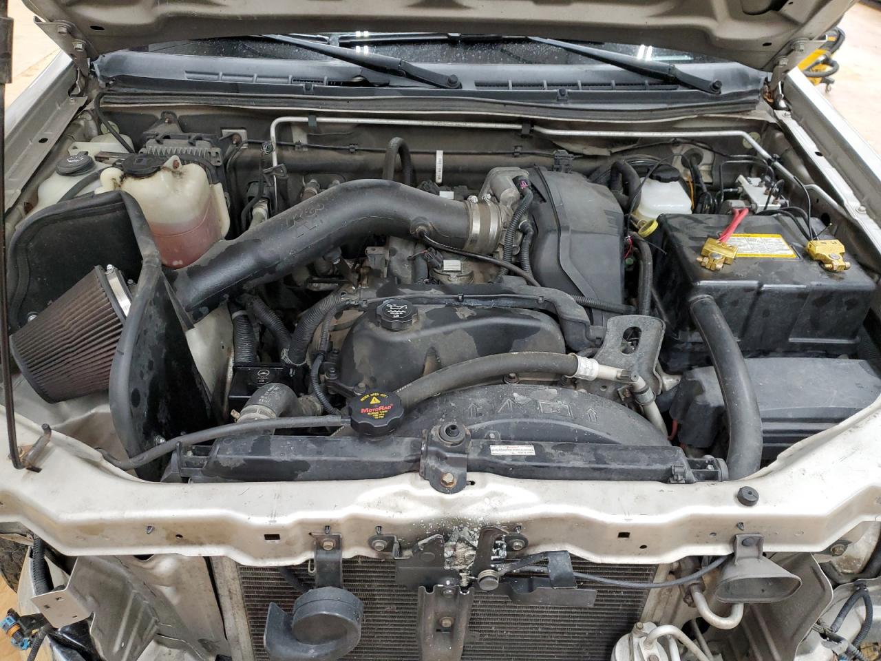 2005 GMC Canyon - Image 12