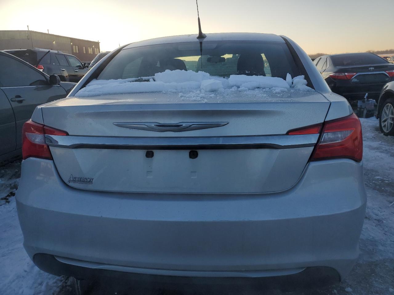 2011 Chrysler 200 - Image 6