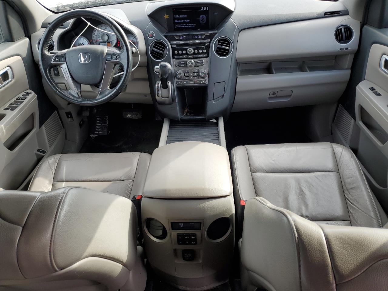 2014 Honda Pilot - Image 8