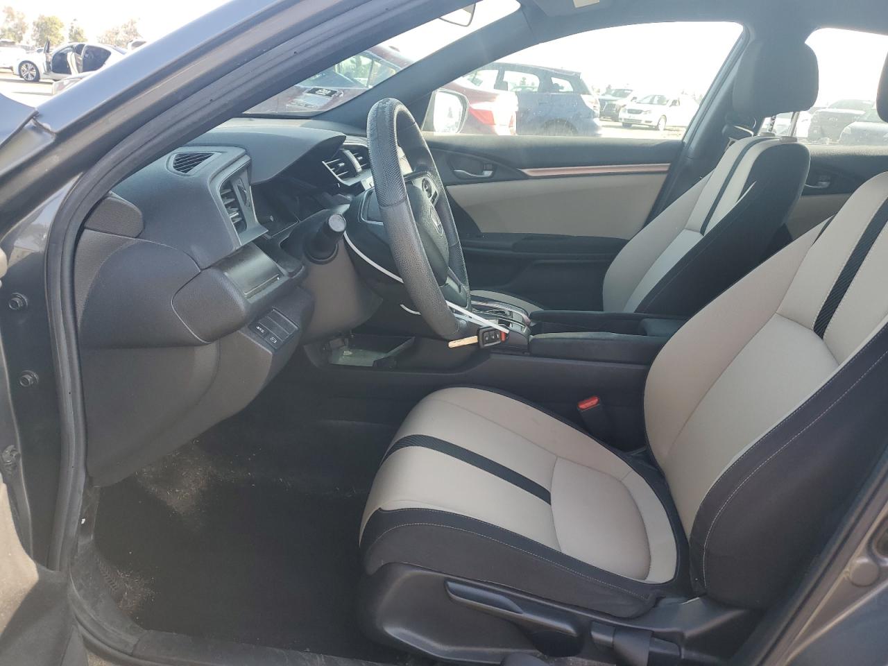 2018 Honda Civic - Image 7