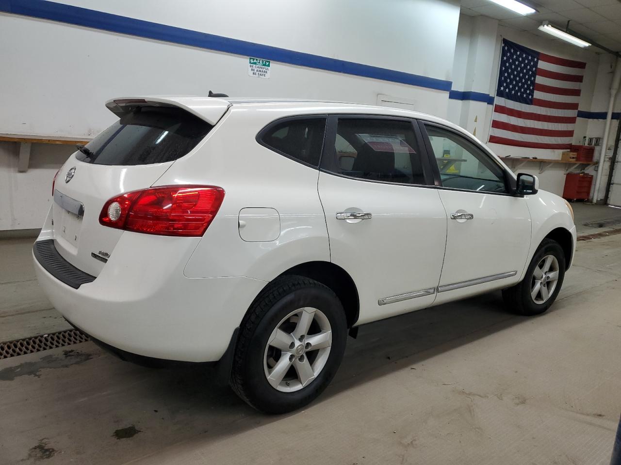 2013 Nissan Rogue - Image 3