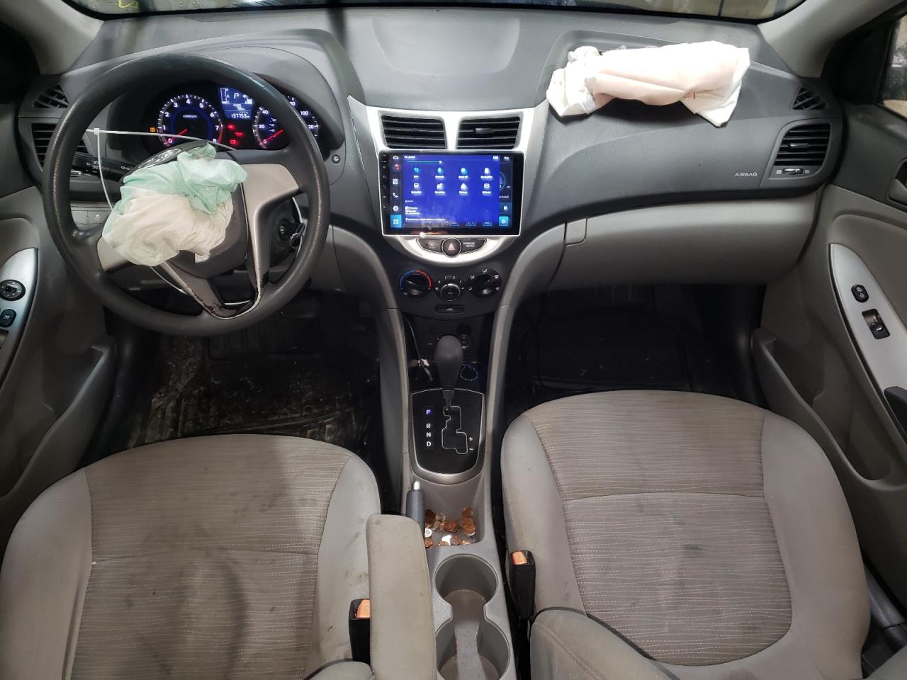 2015 Hyundai Accent - Image 8