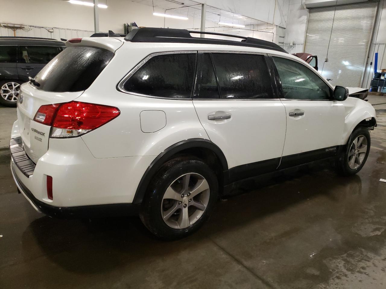 2013 Subaru Outback - Image 3