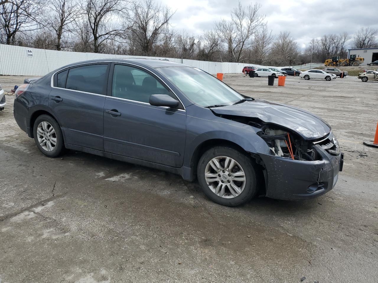 2012 Nissan Altima - Image 4