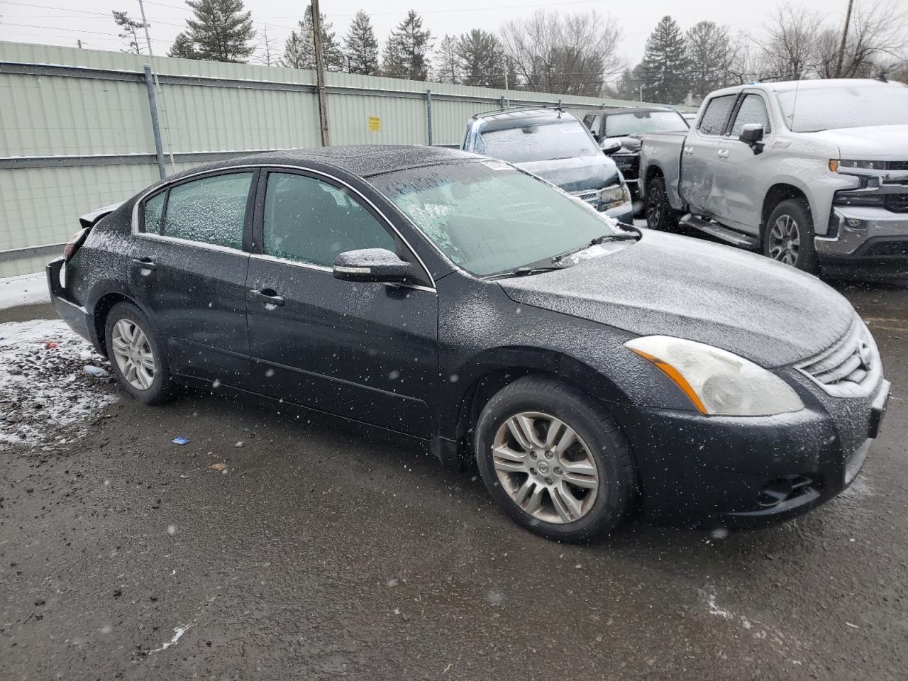 2010 Nissan Altima - Image 4