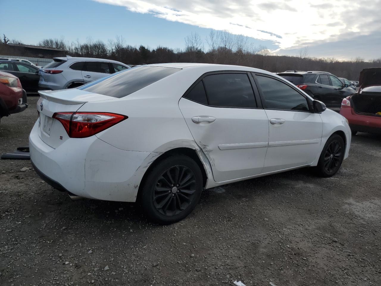 2015 Toyota Corolla - Image 3