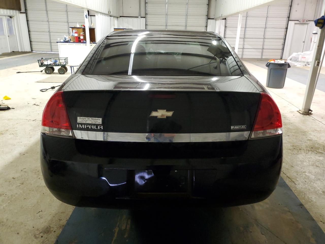 2011 Chevrolet Impala - Image 6