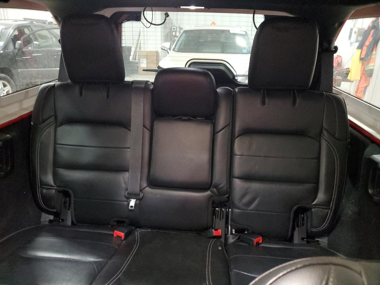 2019 Jeep Wrangler - Image 10