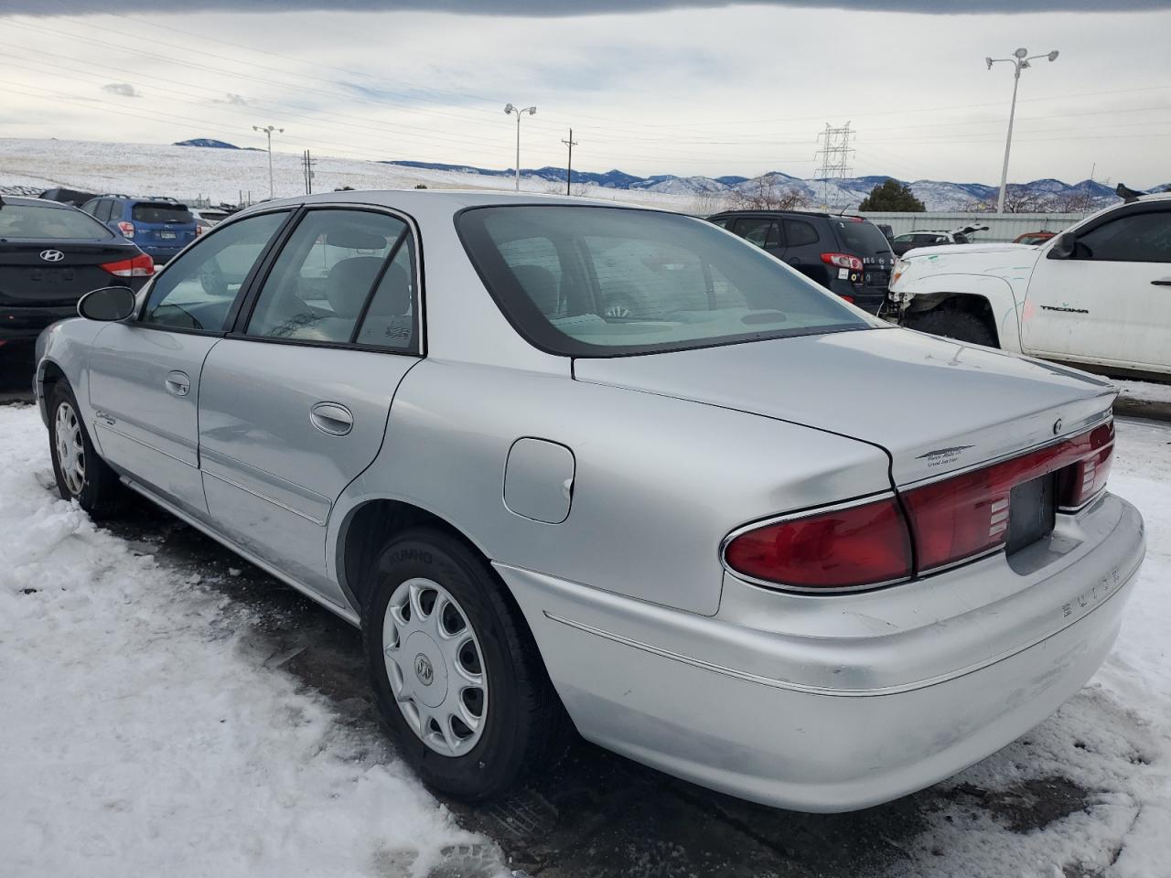 2001 Buick Century - Image 2