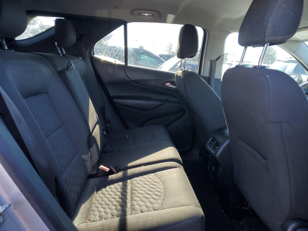 2018 Chevrolet Equinox - Image 11