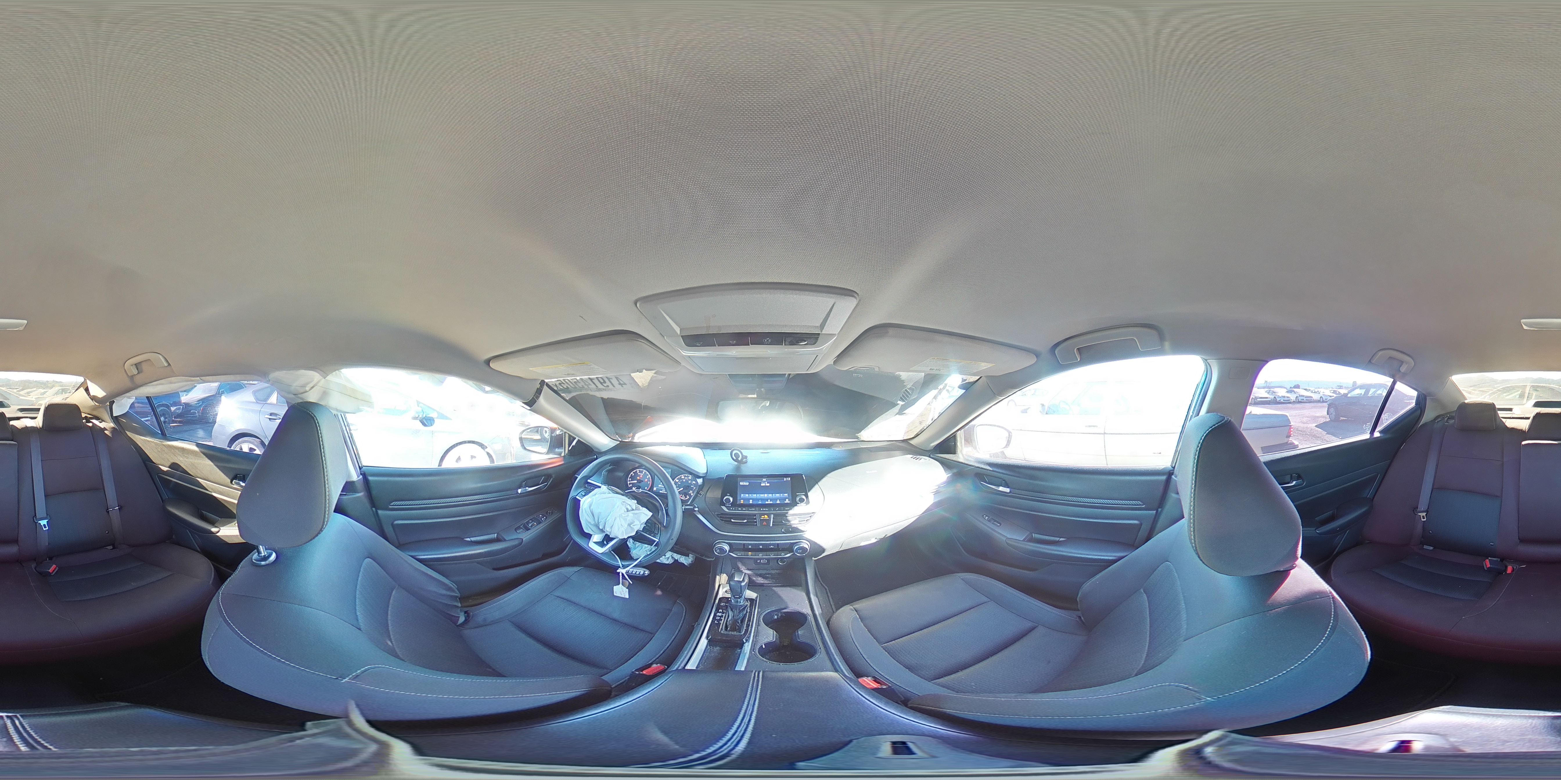 2021 Nissan Altima - Image 13