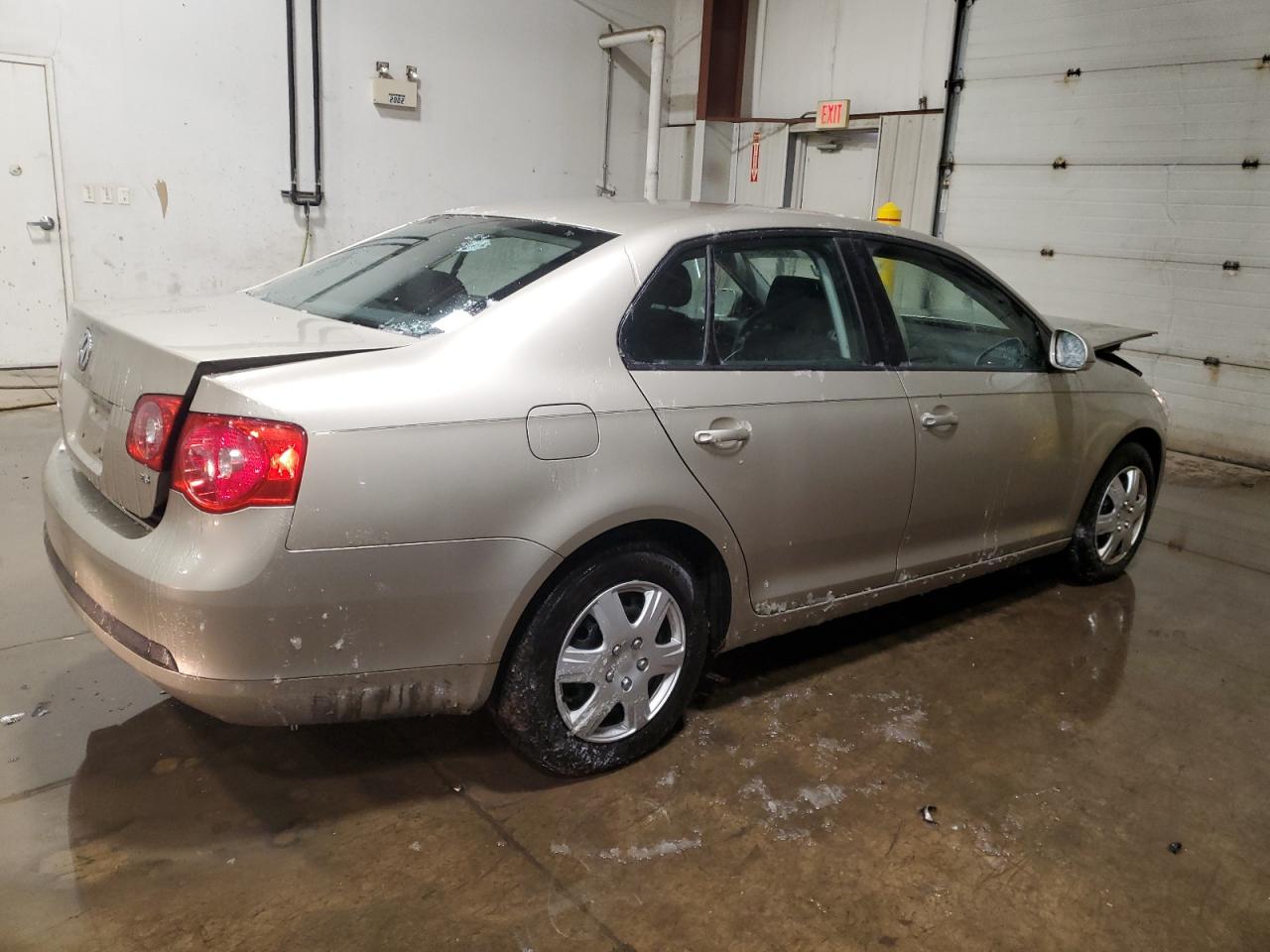 2006 Volkswagen Jetta - Image 3