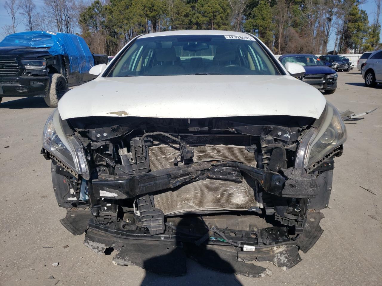 2017 Hyundai Sonata - Image 5