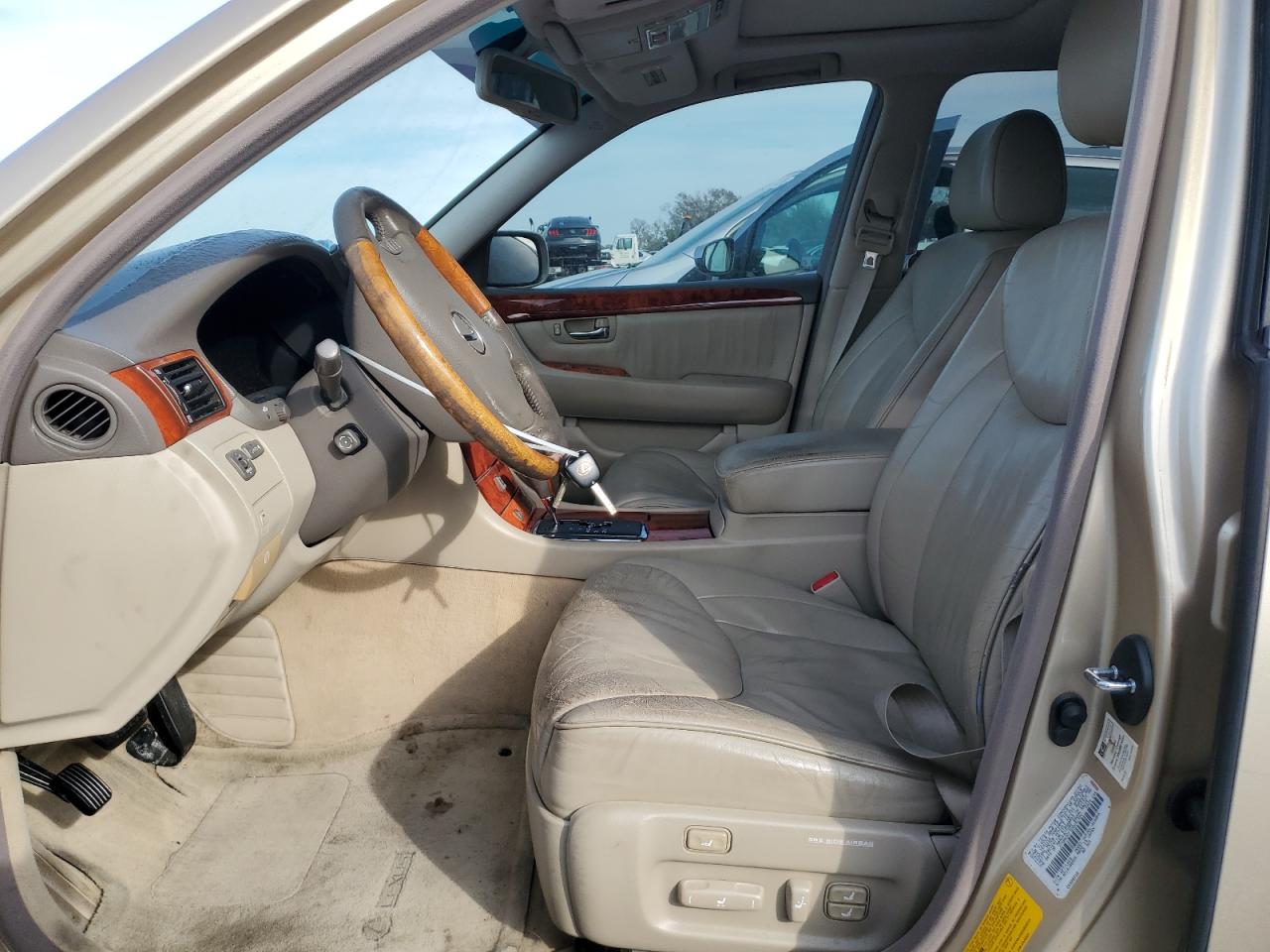2002 Lexus LS - Image 7