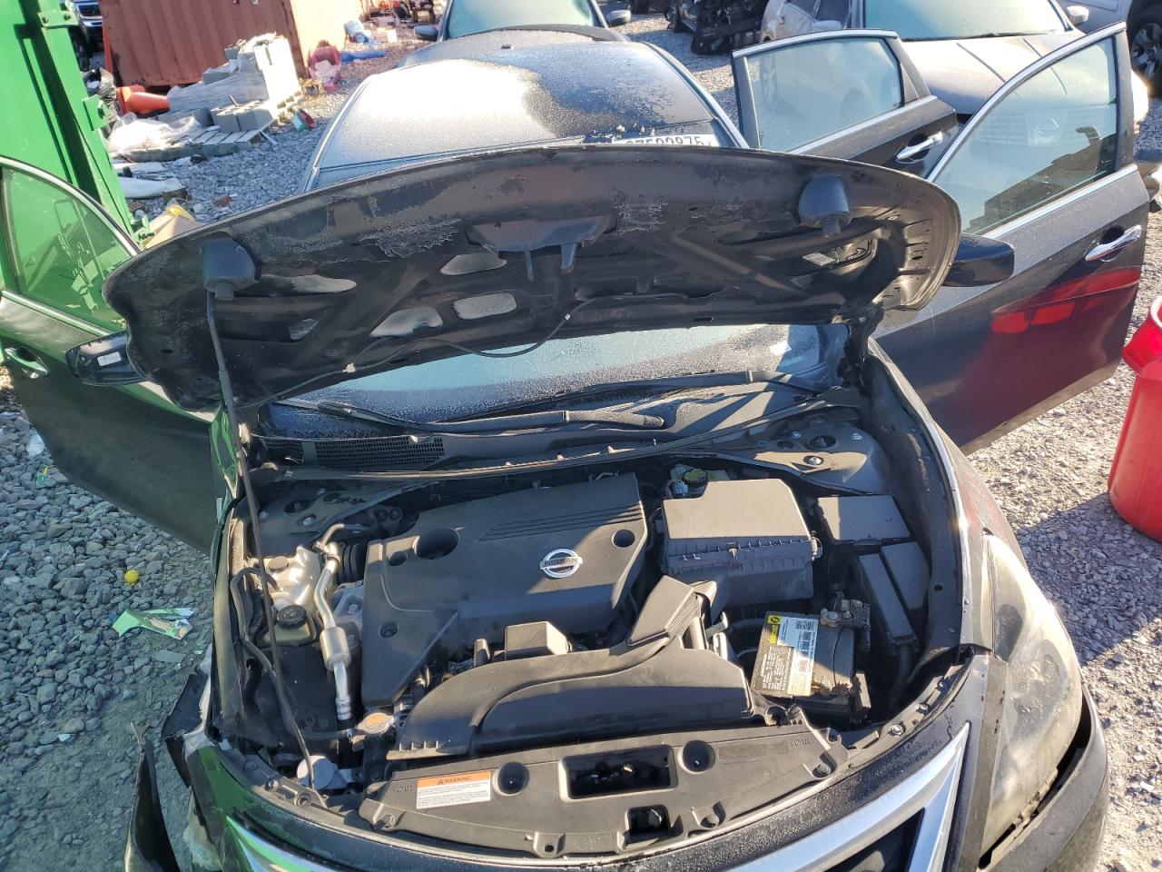 2015 Nissan Altima - Image 11
