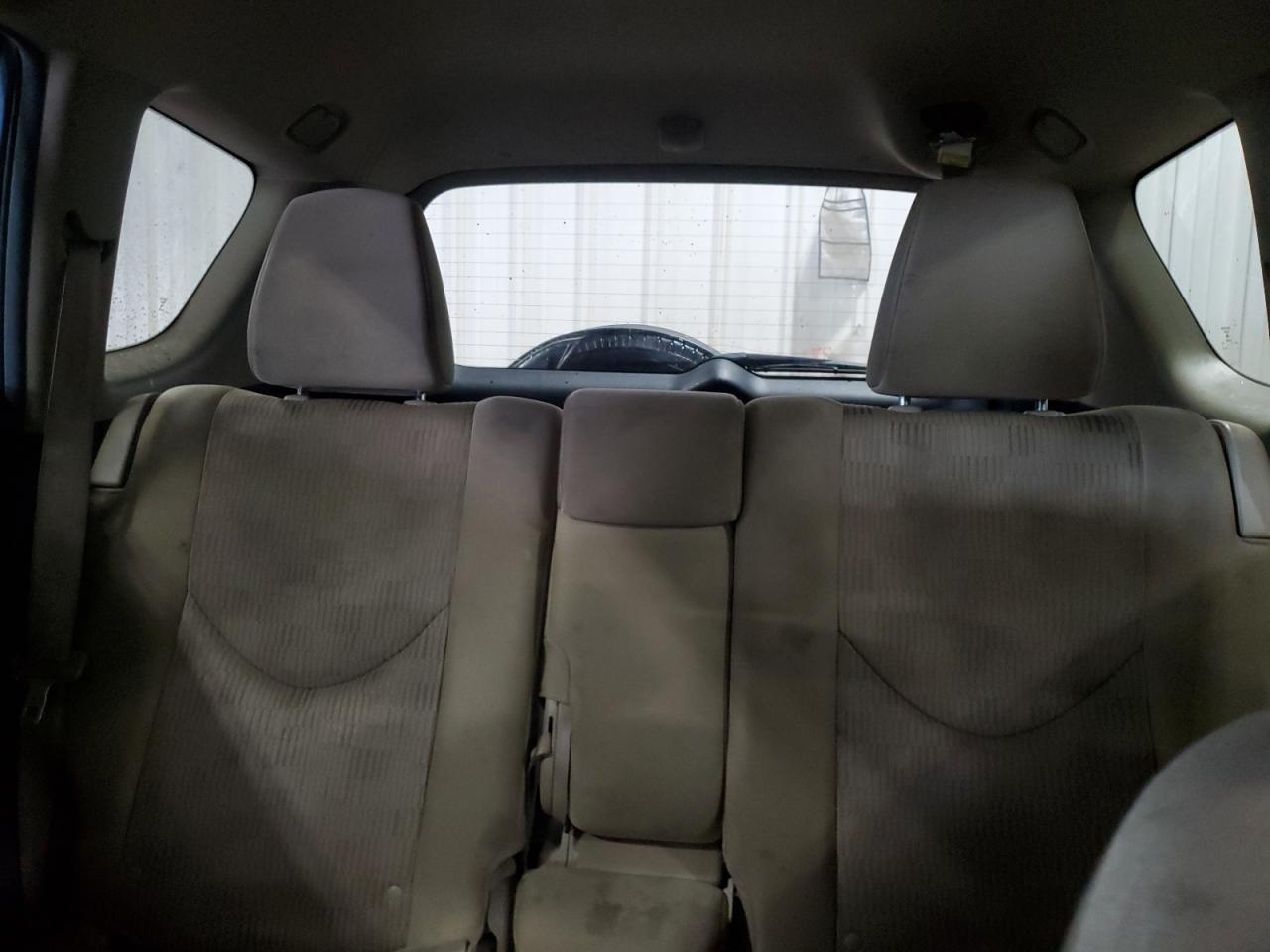 2012 Toyota RAV 4 - Image 10