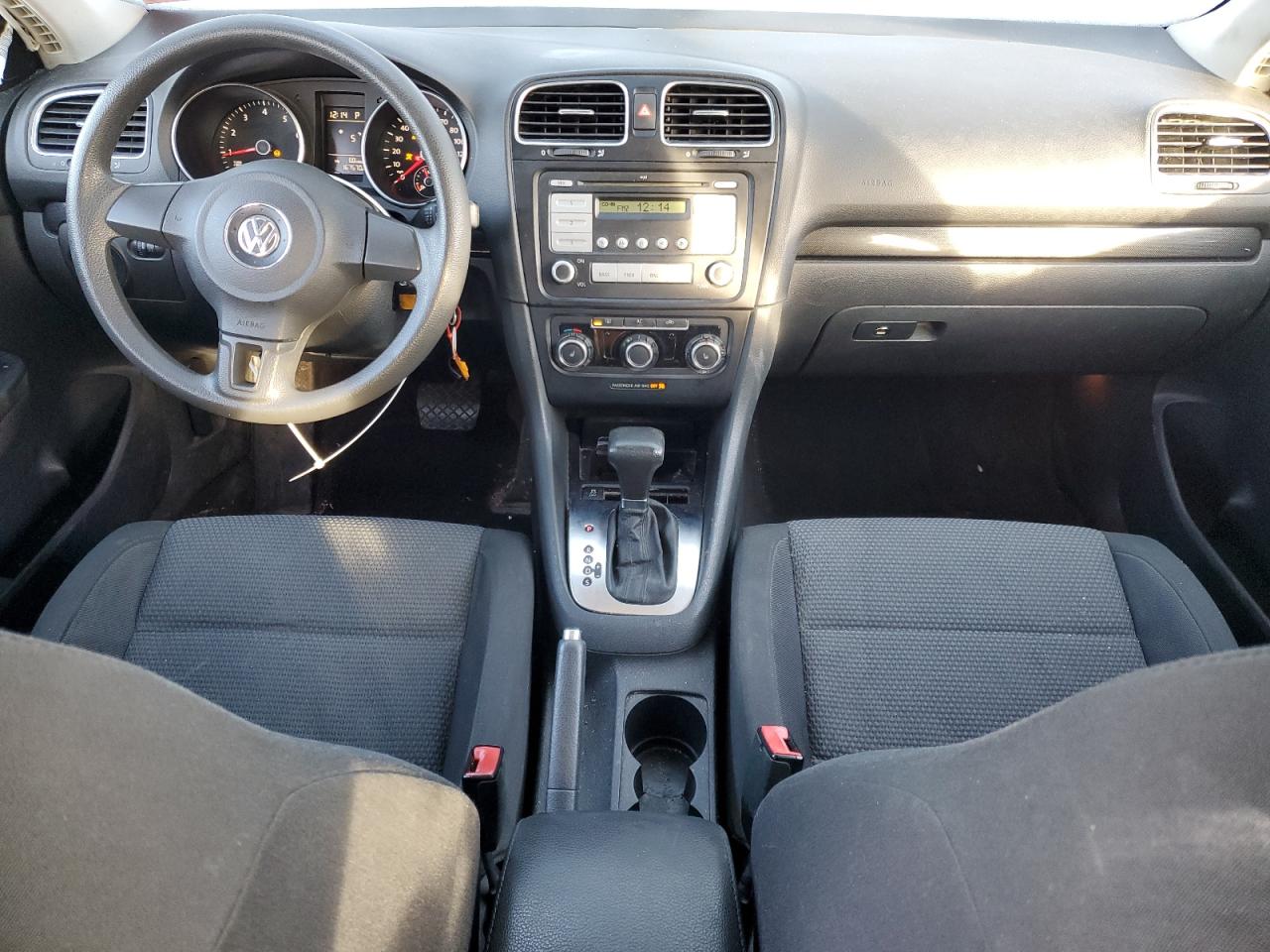2010 Volkswagen Jetta - Image 8