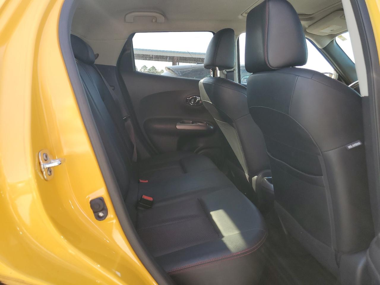 2015 Nissan Juke - Image 11