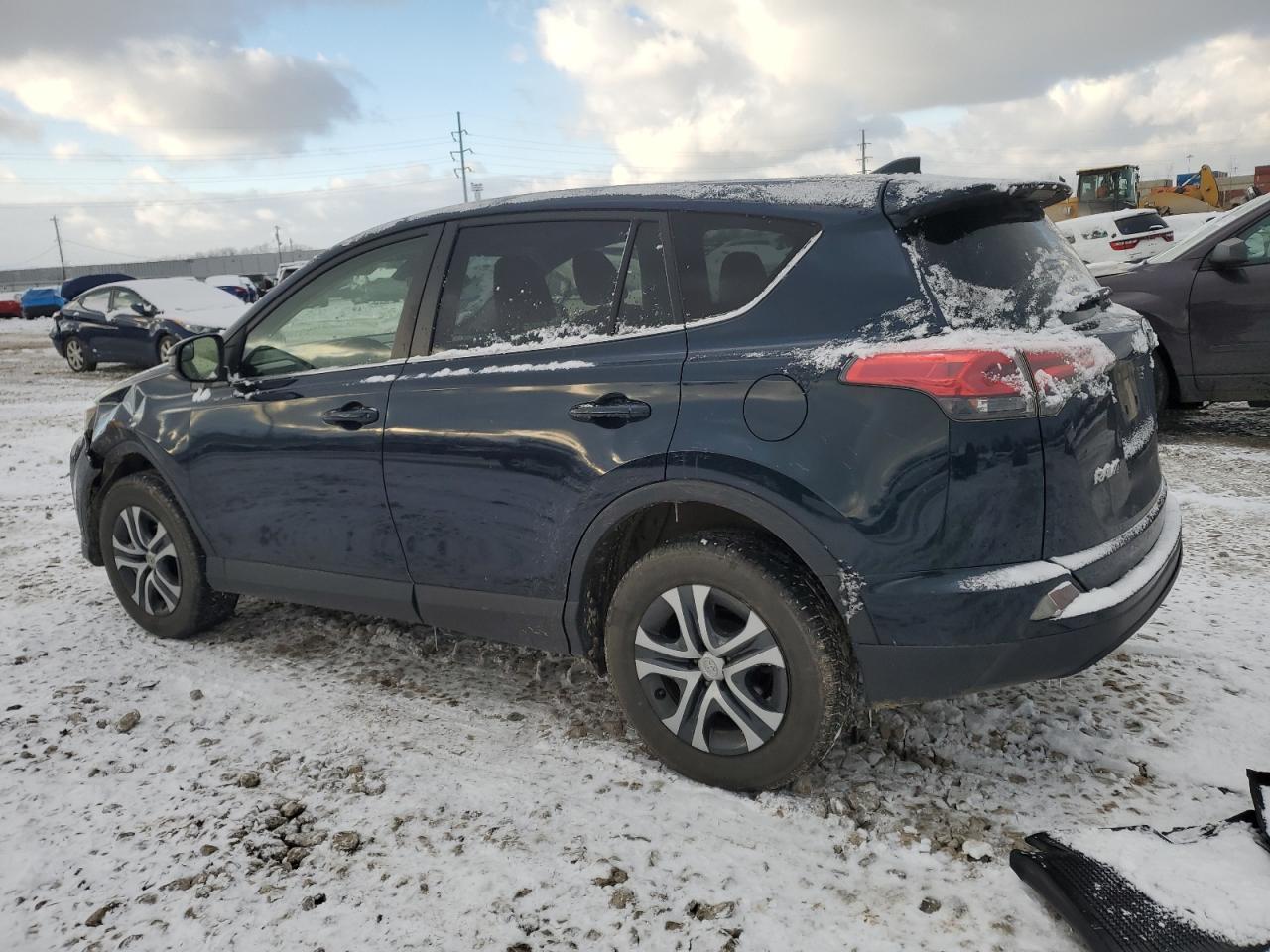 2018 Toyota RAV 4 - Image 2