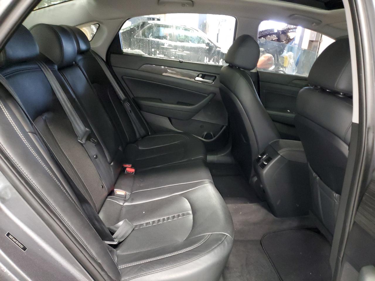 2019 Hyundai Sonata - Image 10