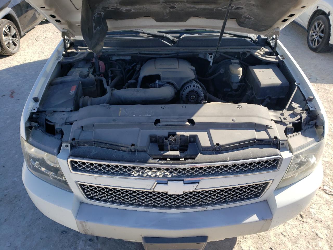 2009 Chevrolet Tahoe - Image 12
