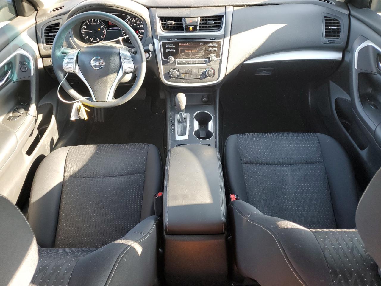 2016 Nissan Altima - Image 8