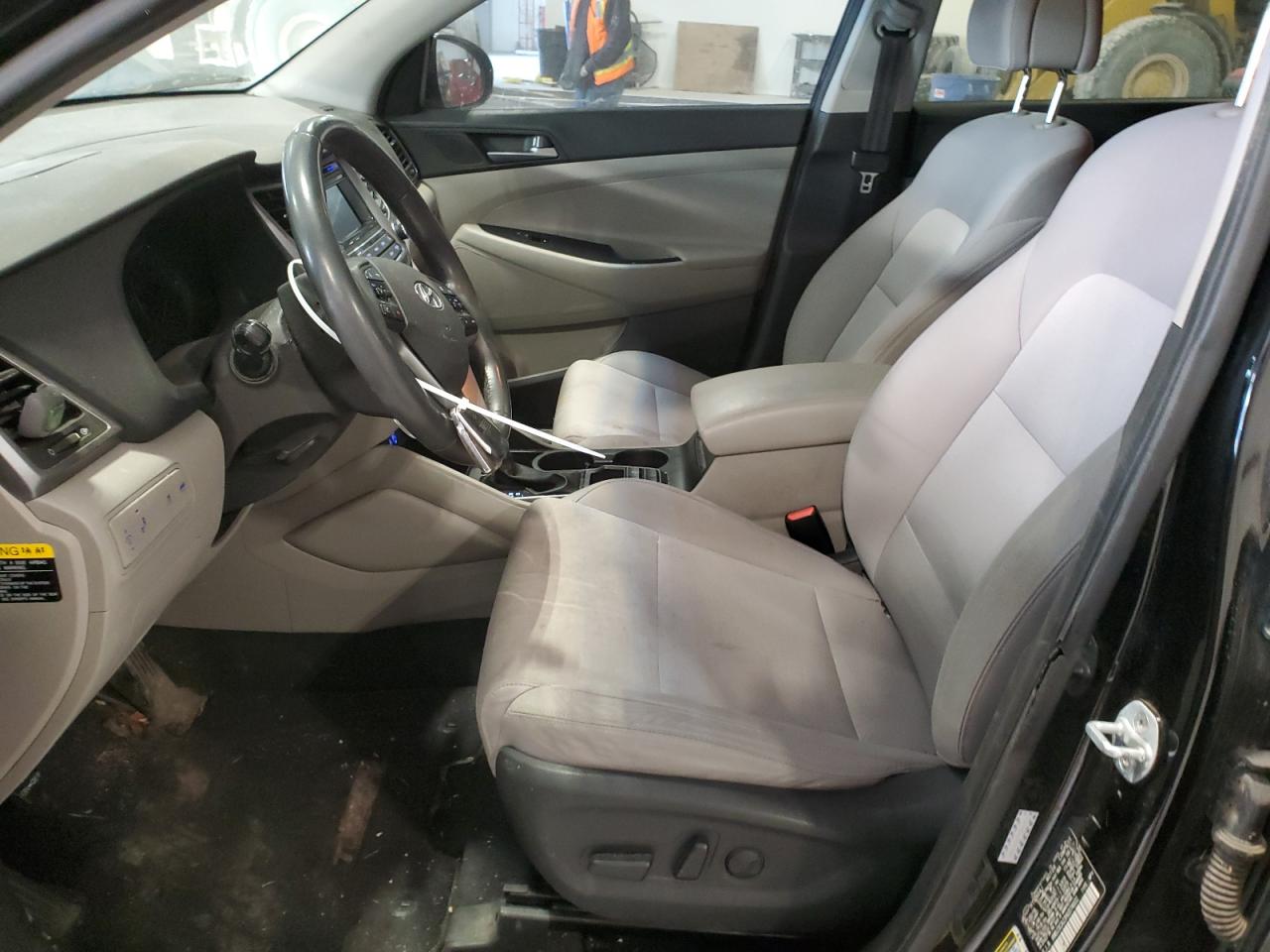 2017 Hyundai Tucson - Image 7